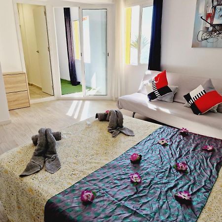 Daniel Beachfront, 2 Rooms Wifi Free Playa de las Américas Exterior foto